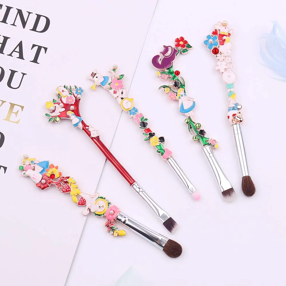 Alice in Wonderland Makeup Brush Set,5pcs Cute Alice Flower Makeup Brushes with Premium Synthetic Fiber and Metal Handle for Blush, Foundation, and Lips, Prefect Gift for Sister Teenager Girl