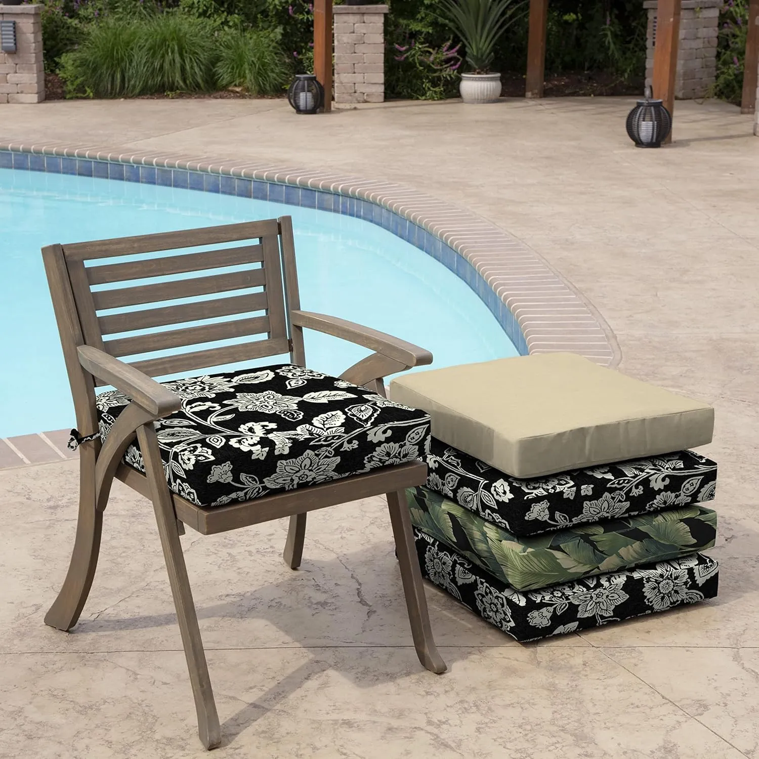 Arden Outdoor Seat Cushion, 19 x 19, Rain-Proof, Fade Resistant 19 x 19, Ashland Black Jacobean