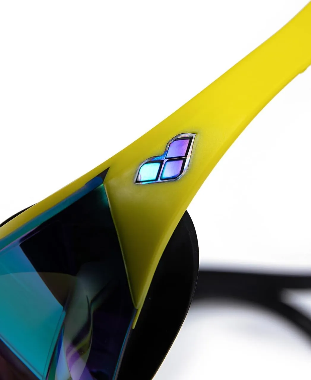 ARENA Unisex Cobra Edge Swipe Anti-Fog Racing Swim Goggles for Men and Women Polycarbonate Mirror/Non-Mirror Lens