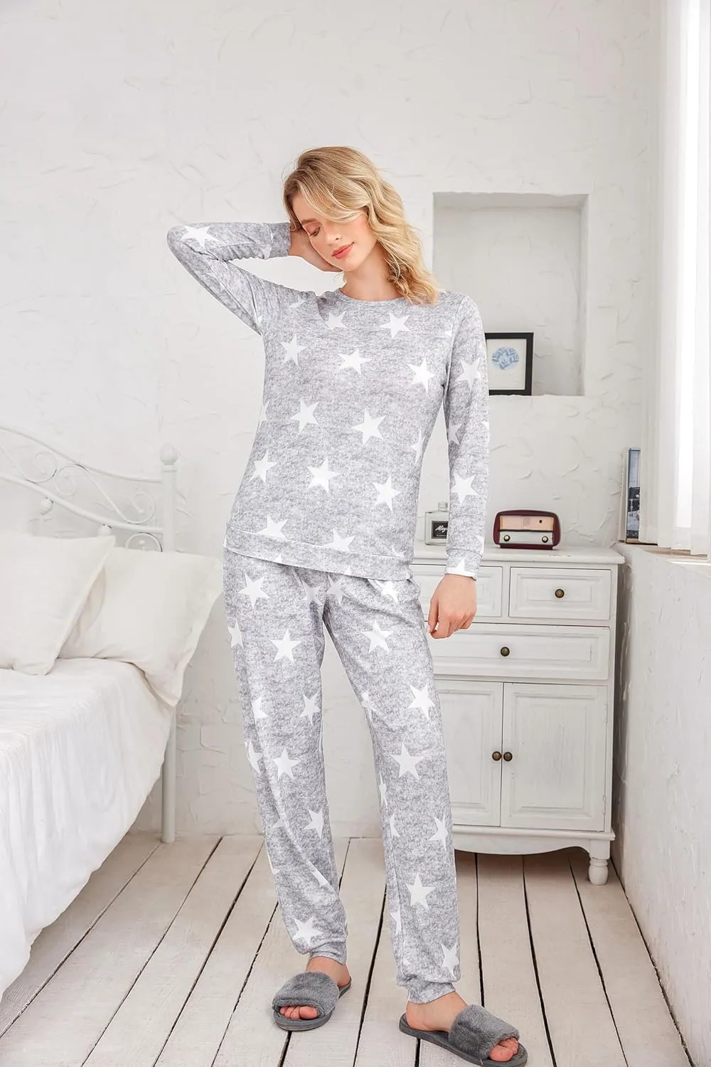 Ekouaer Womens Jogger Pajama Sets Long Sleeve Sleepwear Round Neck Nightwear Soft Pjs Lounge Sets with Pockets