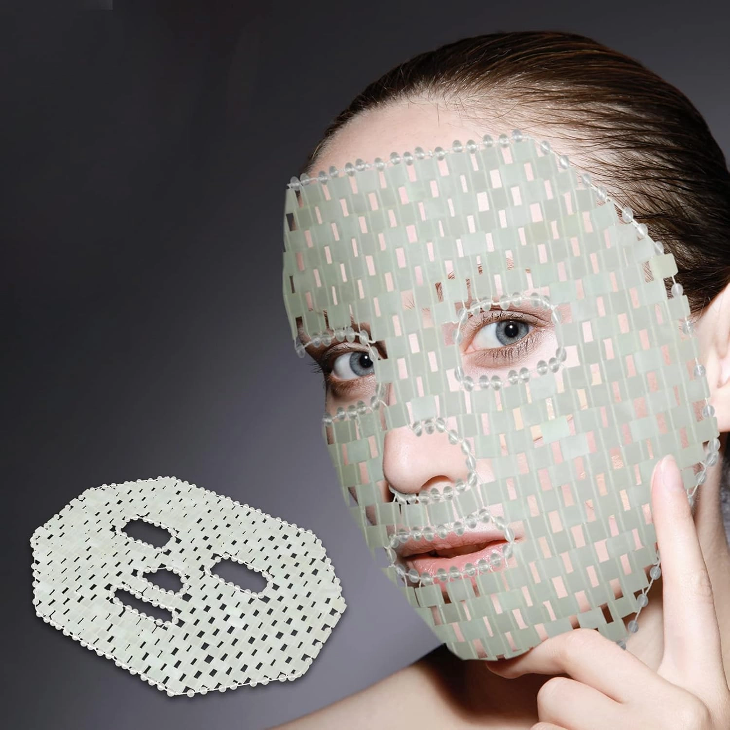 FRCOLOR Jade Cooling Beauty Mask Pain Soothing Facial Mask Home Massage Jade Beauty Care Product