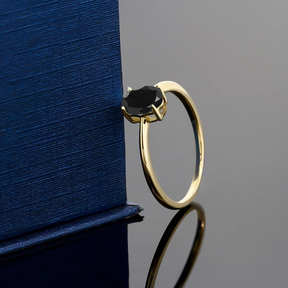 Gem Stone King 10K Yellow Gold Black Sapphire Solitaire Engagement Ring For Women | 1.07 Cttw | Gemstone Birthstone | Oval 7X5MM | Wedding Anniversary Promise Ring For Women