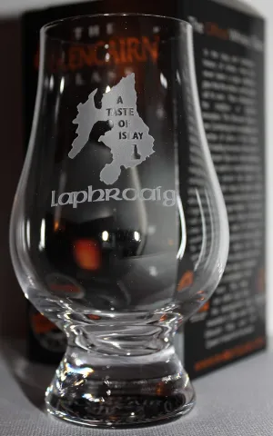 GLENCAIRN LAPHROAIG A TASTE OF ISLAY BRANDED WHISKY GLASS IN GIFT CARTON