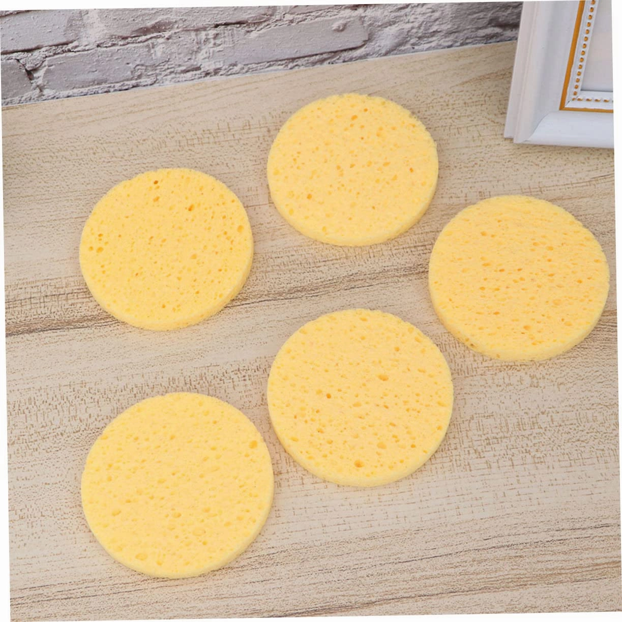 Hemoton 100pcs Wood Pulp Sponge Puff Face Cleaning Tools Face Cleansing Sponge Cotton Facial Sponge Makeup Puff Tool Natural Cellulose Spa Sponge Soft Makeup Pads Yellow Wood Pulp Cotton