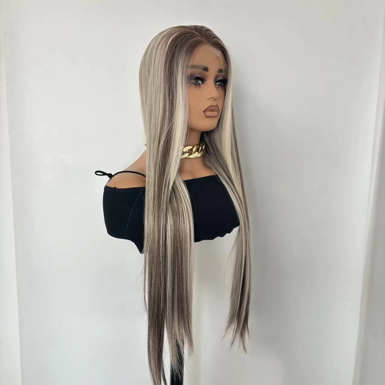 Highlighted Ash Blonde Lace Front Wig 13x4 Lace Long Straight Heated Synthetic Ombre Brown Blonde Lace Front Wig for Women Daily Cosplay 24in