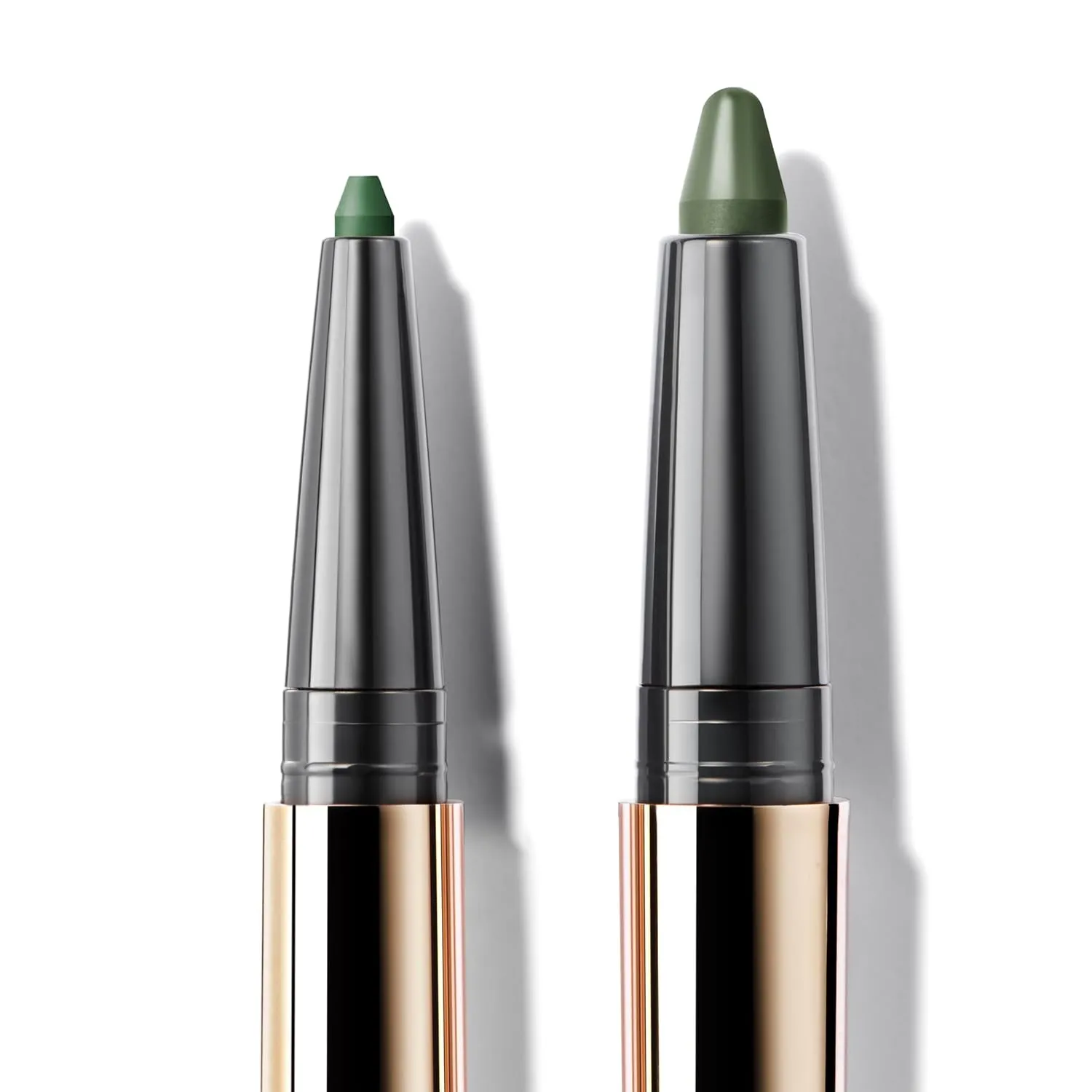 ICONIC LONDON Smokey Eye Duo Eyeliner | Creamy, Easy to Blend 2-in-1 Eyeliner Crayon, Water Resistant, Cruelty Free, Vegan Makeup