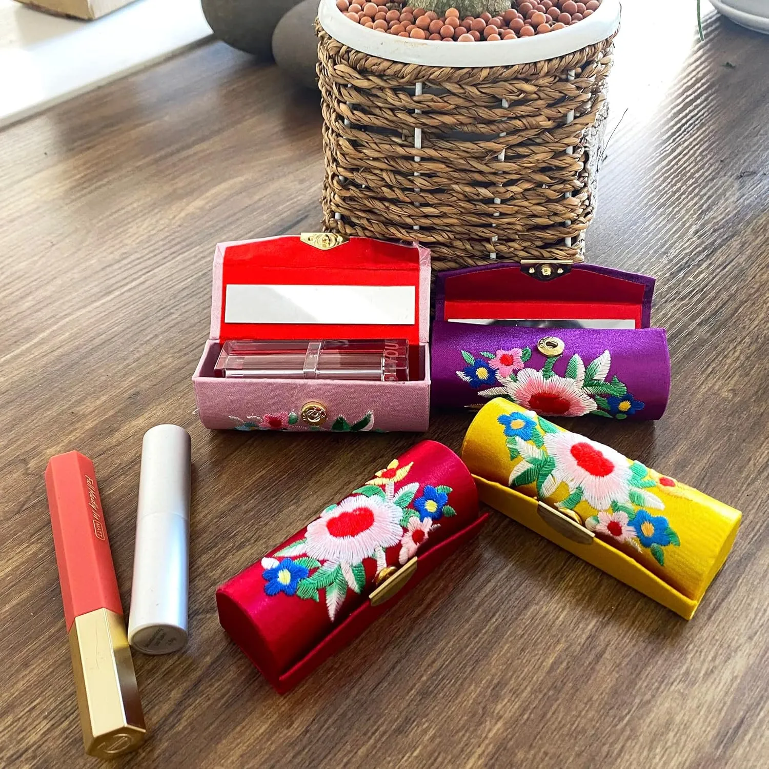 MIAO JIN 12PCS Lipstick Case with Mirror Lipstick Case Storage Case Mini Portable Embroidery Jewelry Case Cosmetic Case (Random Color)
