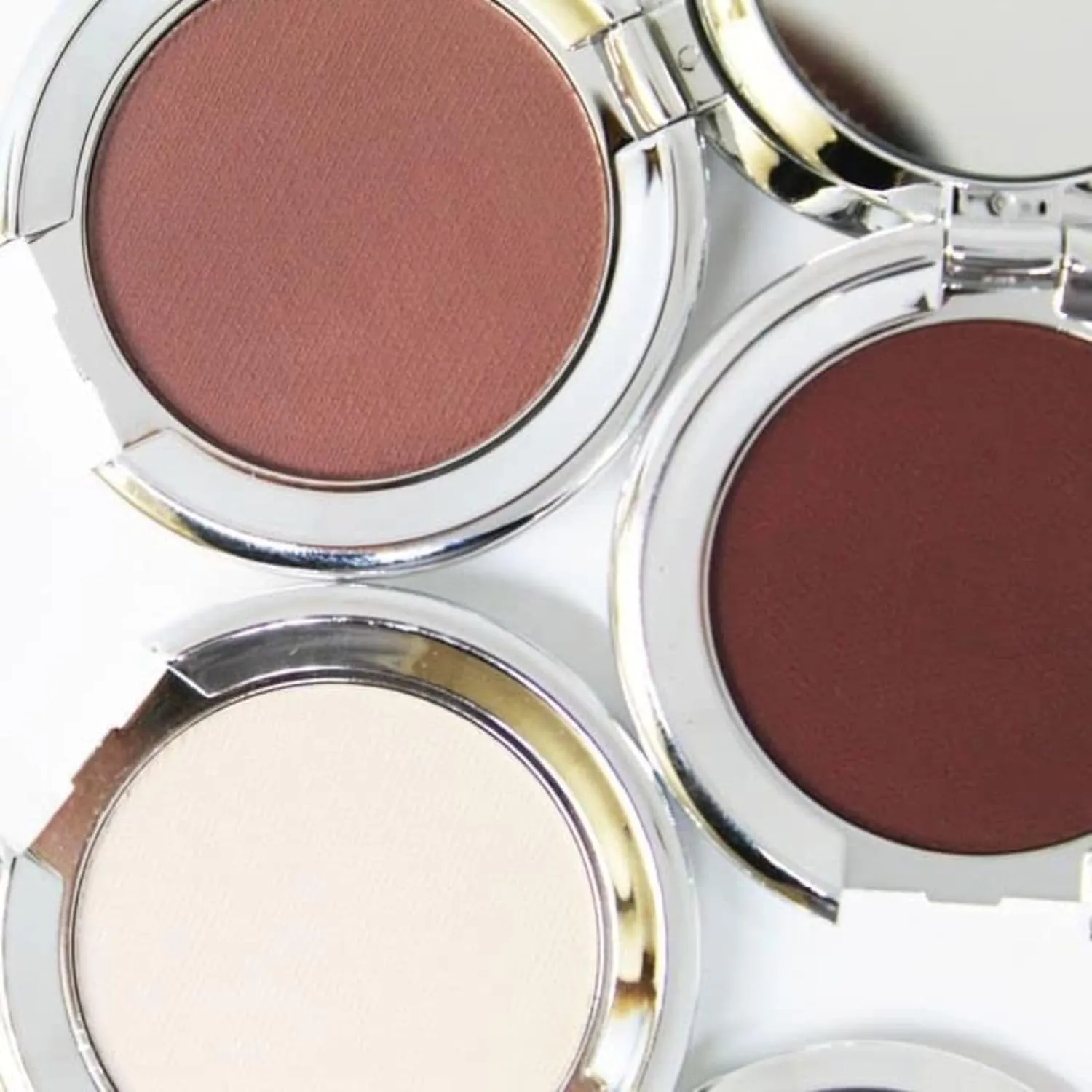 nude envie Rich Shimmery Wine Shade Eye Shadow Certified Vegan Cruelty-Free – Highly Pigmented Silky-Smooth Long-Lasting Eyeshadows (risqué)