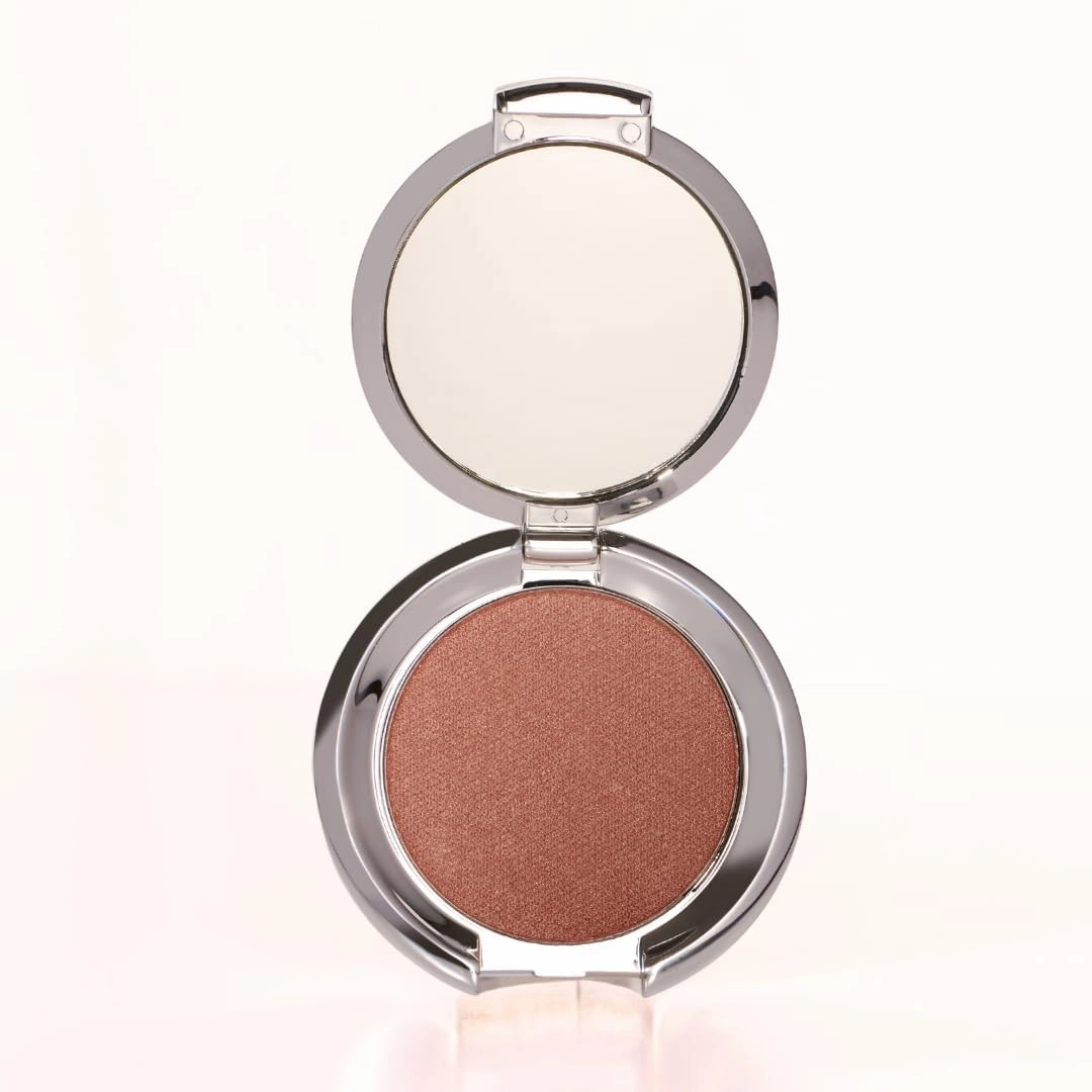 nude envie - Eye Shadow - Velvety Texture & Easy Application - Pigmented Long-Lasting Shimmer Finish - Blendable - Mirror Compact - Single Eye Shadow - Vegan, Paraben-Free & Cruelty-Free - Desire