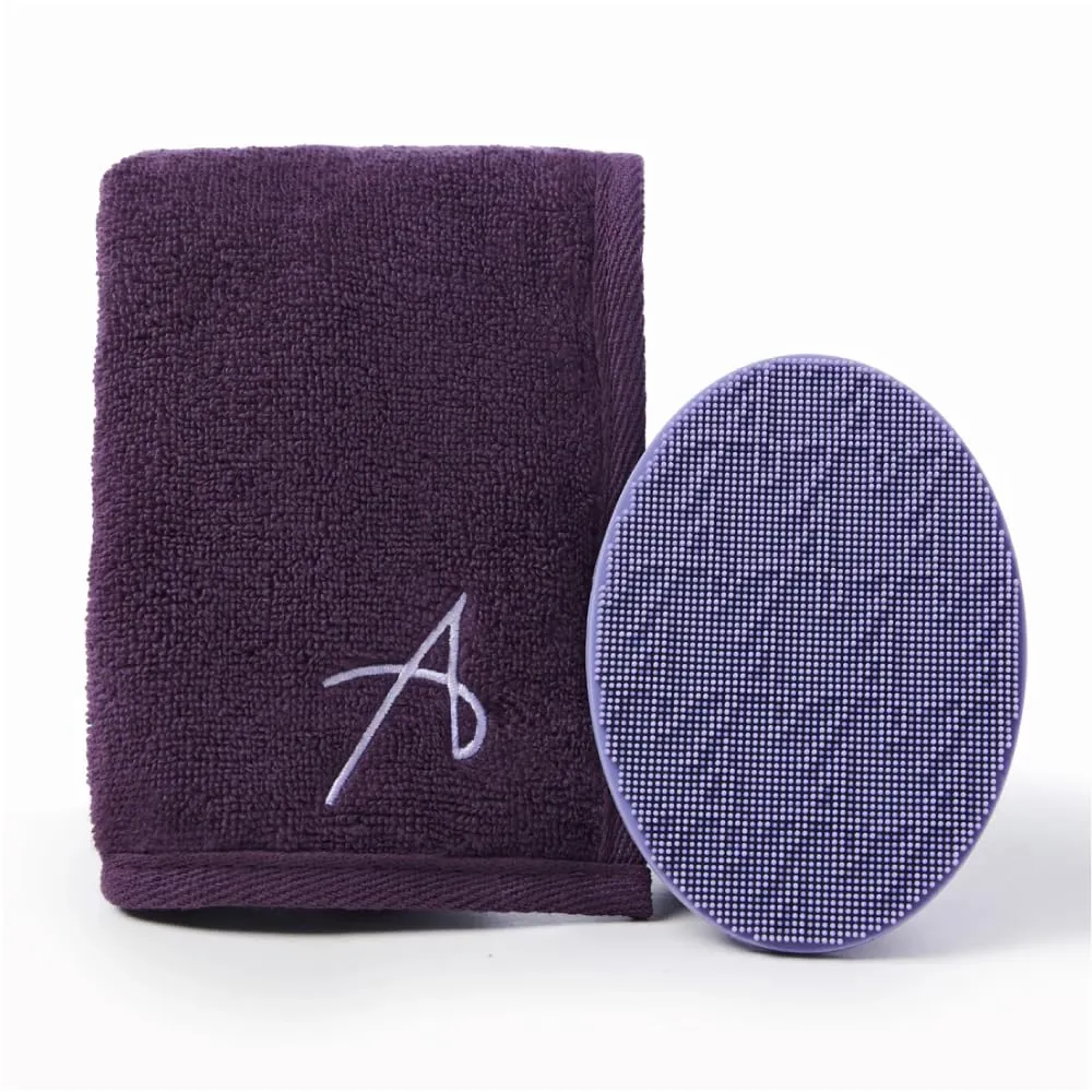 Oval Brush Cleaning Pad and Drying Towel Set – Deep Cleansing Silicone Pad with Soft Towel for Effective Brush Cleaning and Quick Drying