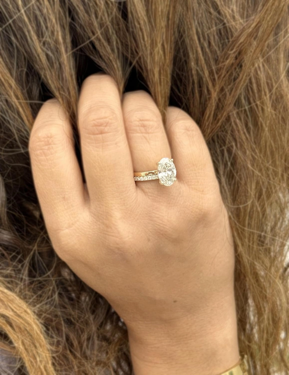 Oval cut Moissanite And Round Cut Sides Engagement Ring And Matching Band 14k Solid Yellow Gold Bridal Ring Solitaire Wedding Ring 3.30ctw (14K Yellow Gold, 4.0)