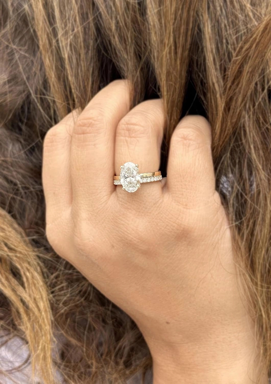 Oval cut Moissanite And Round Cut Sides Engagement Ring And Matching Band 14k Solid Yellow Gold Bridal Ring Solitaire Wedding Ring 3.30ctw (14K Yellow Gold, 4.0)
