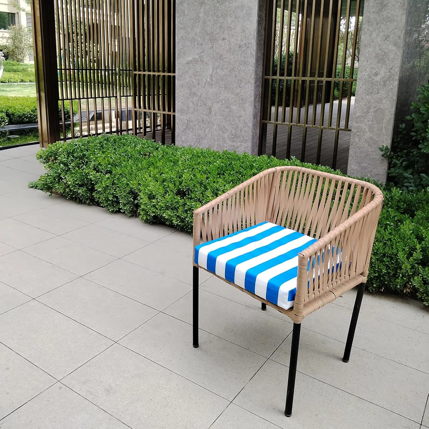 Patio seat Cushions Outdoor seat Cushions Set of 4 Waterproof & Fade Resistant Blue and White 18"x18" Outdoor Chair Cushions with Non-Slip Ties