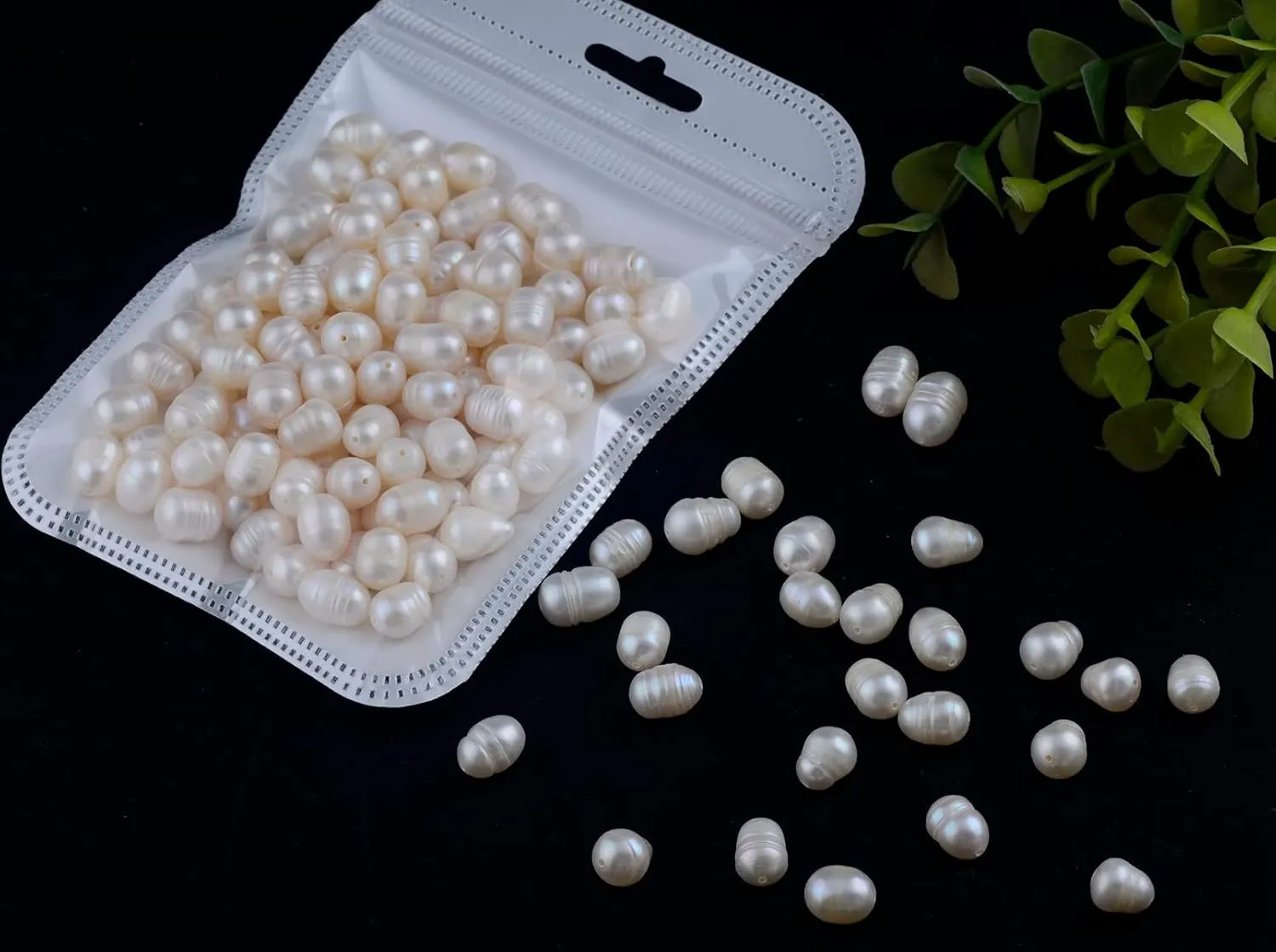 Pearls Beads for Jewelry Making 100pcs 6-7mm Natural Genuine Real Freshwater Cultured Pearl White Rice Oval Loose Gemstone Bead Holes 0.7mm Crafts Necklaces Bracelets Earrings(White, 6-7mm)