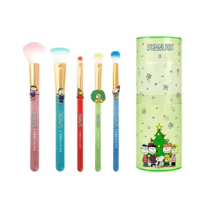 Profusion Cosmetics Peanuts Merry And Bright Brush Set with Case, Fluffy Makeup Brushes for Blending, Shading, and Blush, Achieve Holiday Beauty