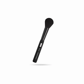 PUPA Milano Round Blusher Brush - Features A Round Tip To Perfectly Fit The Natural Curves Of The Cheek - Expertly Applies And Blends Out Blush - Ideal For Sculpting And Adds Color To The Face - 1 Pc