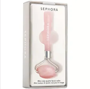 SEPHORA COLLECTION Mini Rose Quartz Facial Roller