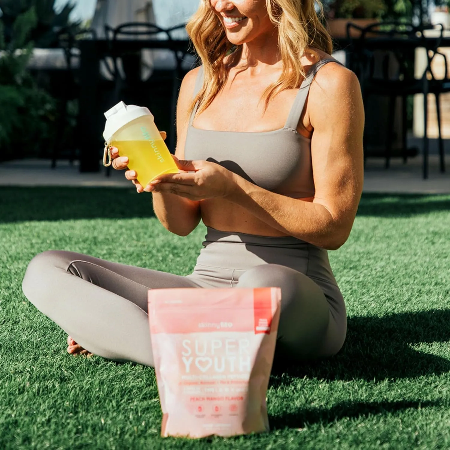 SkinnyFit - Super Youth, Peach Mango (30 Servings) - Multi Collagen Peptides Powder - Probiotics, Fiber, Hyaluronic Acid - Collagen for Women - Non GMO, Gluten Free, Sugar Free - Beauty & Self Care