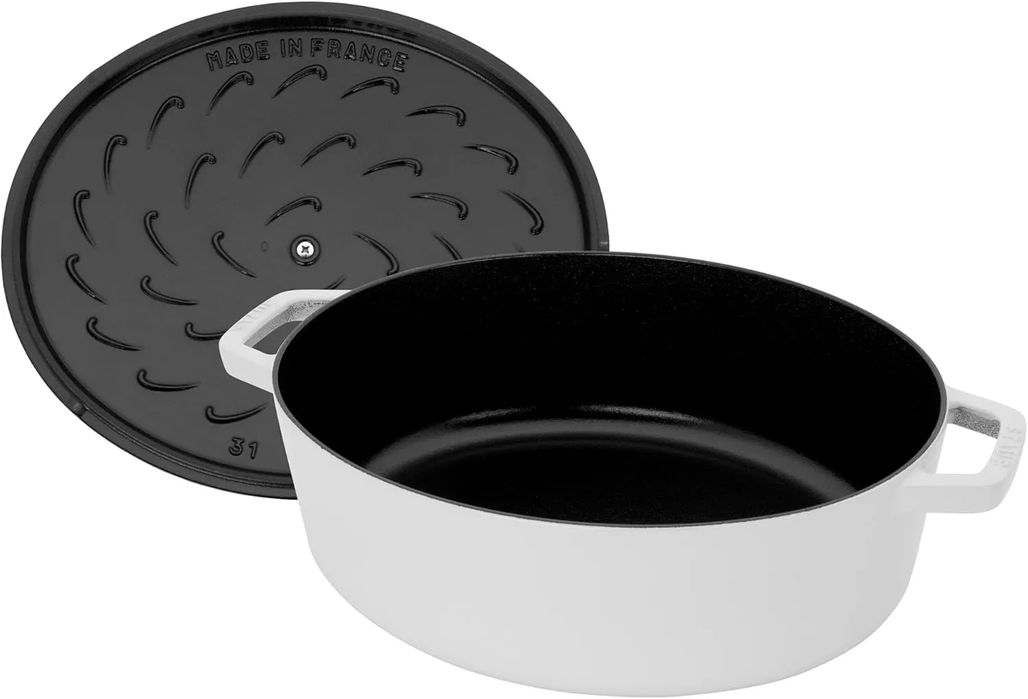 STAUB Specialty Shaped Cast Iron 6.25-qt Shallow Oval Dutch Oven-White