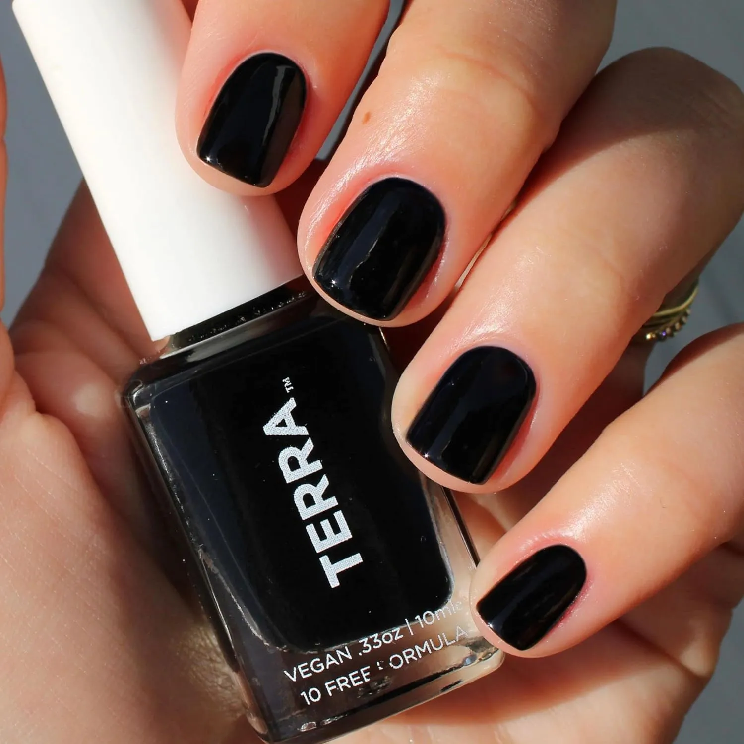 Terra Beauty Natural Nail Polish 21-free Lacquer (No.1 Classic Black)