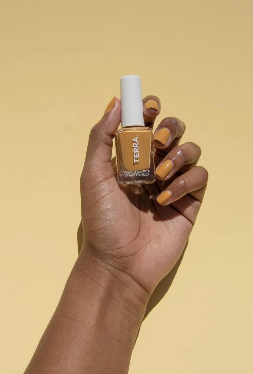 Terra Beauty Natural Nail Polish 21-free Lacquer (No.10 Mustard)