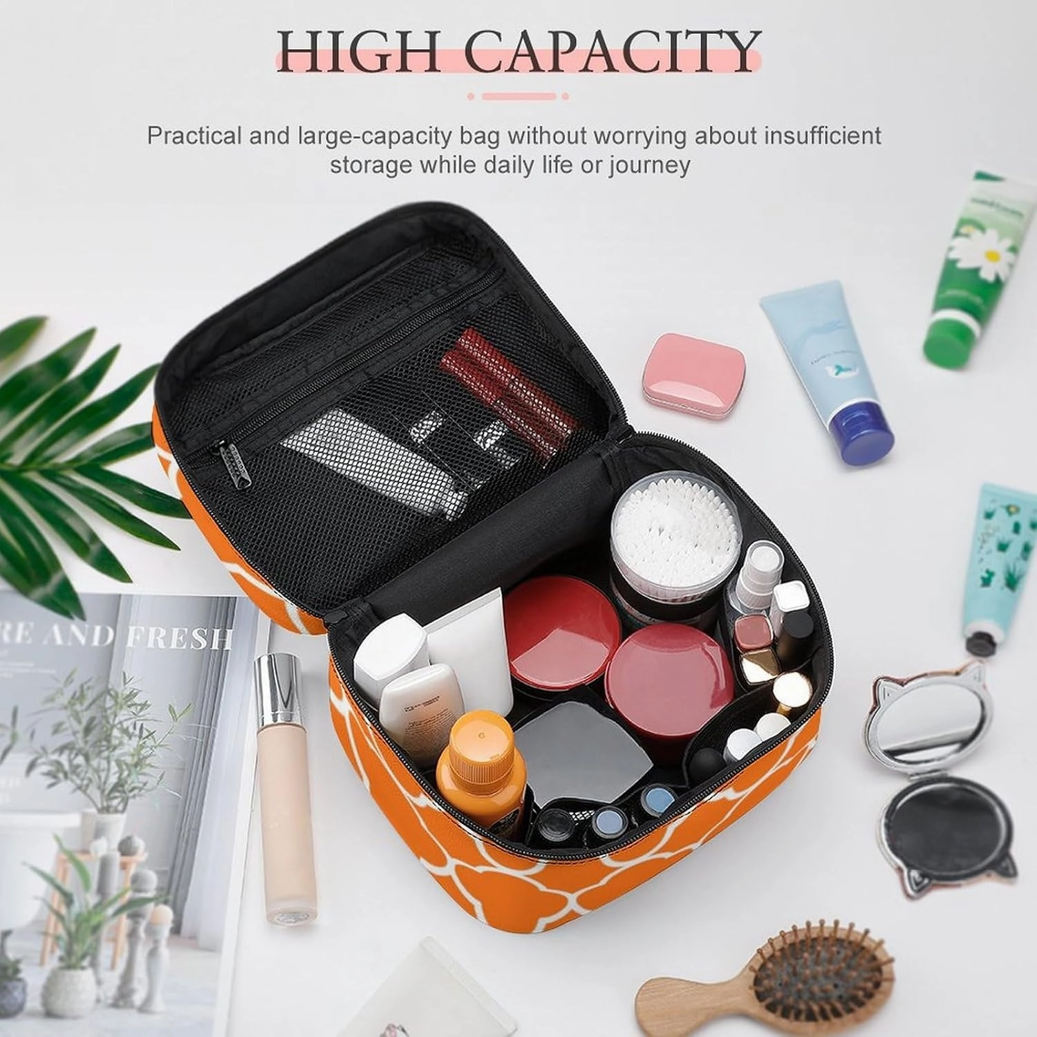 Travel Makeup Bag, Quatrefoil Pumpkin Orange Cosmetic Bags for Women Large Capacity Waterproof Toiletry Bag Make up Organizer
