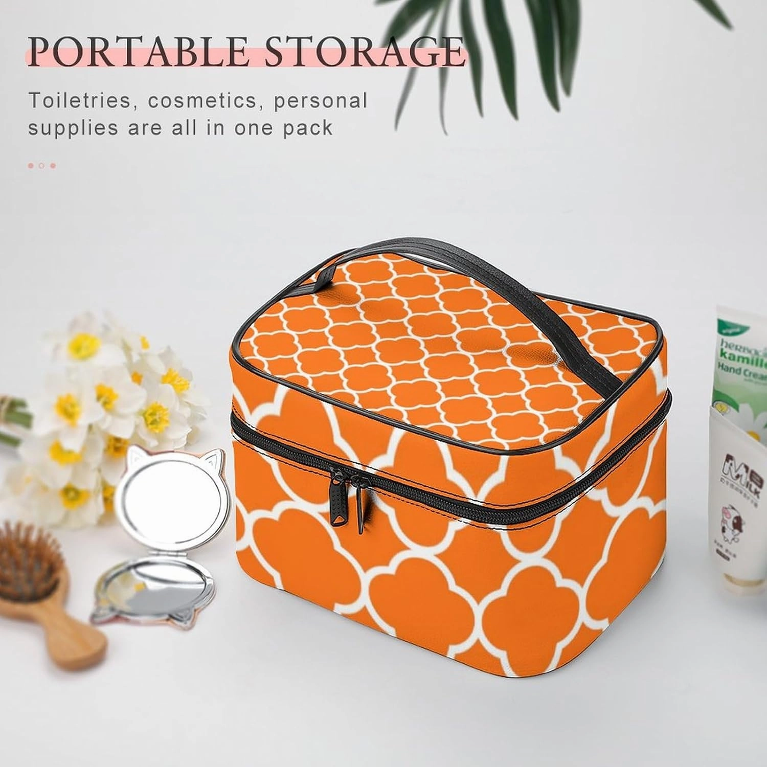 Travel Makeup Bag, Quatrefoil Pumpkin Orange Cosmetic Bags for Women Large Capacity Waterproof Toiletry Bag Make up Organizer