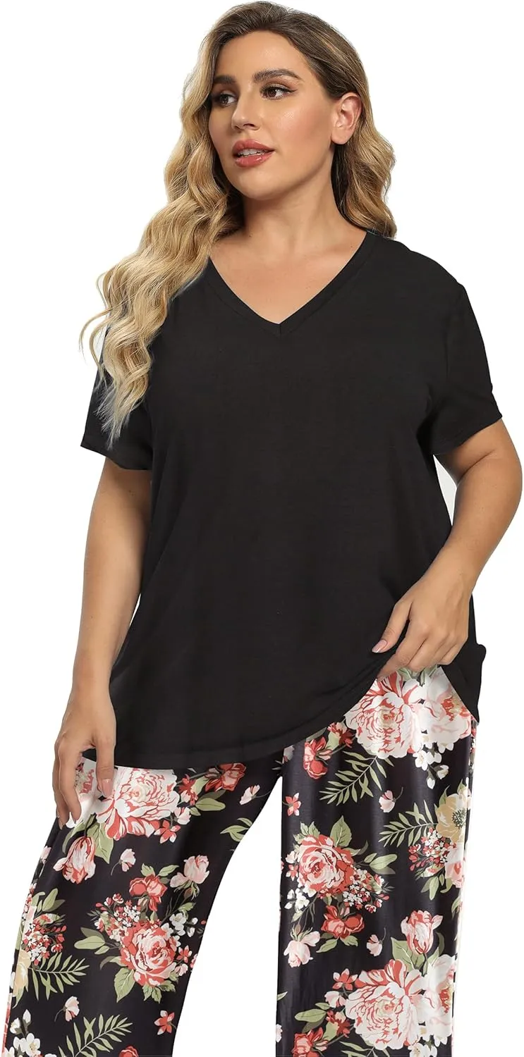 Vozanet Women's Pajamas Set Soft V Neck Sleepwear Top and Capri Pj Lounge Sets Cartoon Heart Shape Cat Nighty Plus Size