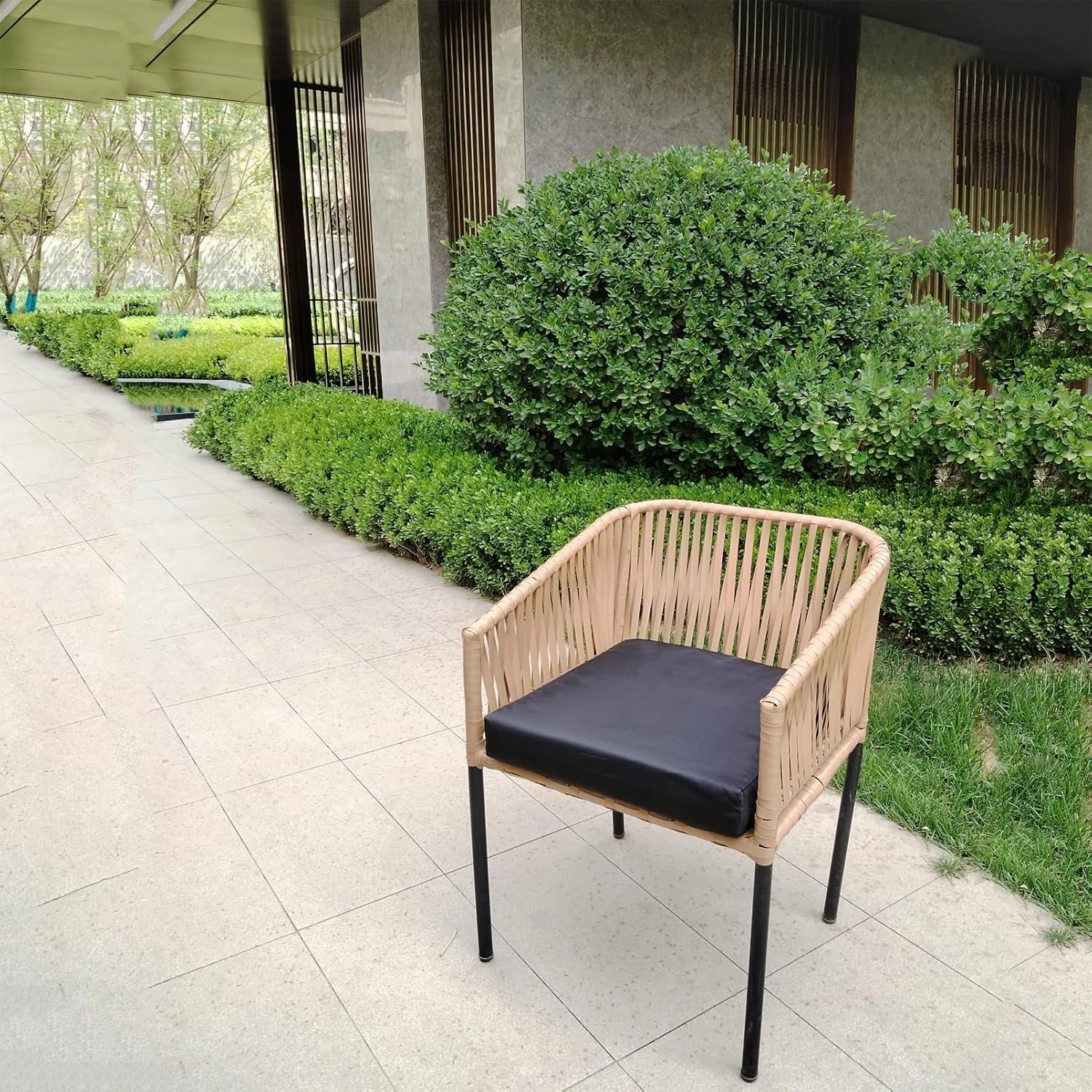 Waterproof Outdoor cushions18 x18 Patio Chair Cushions Black Outdoor Chair Cushions with Adjustable Straps,2 Pack