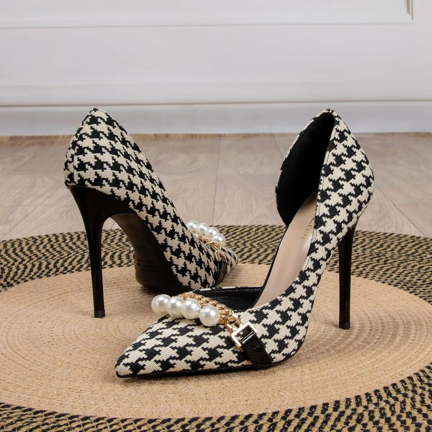 Women's Elegant Pearl Closed Toe Stiletto Heels, Bridal Dressy Pointed Toe Pumps Shoes with Cute Metal Chain & Plaid Cloth, Wedding Party Prom High Heels for Women